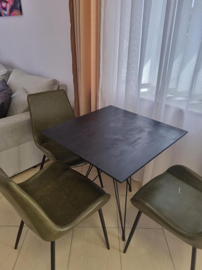Glamorous Apartment In 티라나 외부 사진